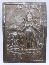 Antica grande rara placca indù Diwali Lakshmi e Ganesh India Calcutta XIX sec