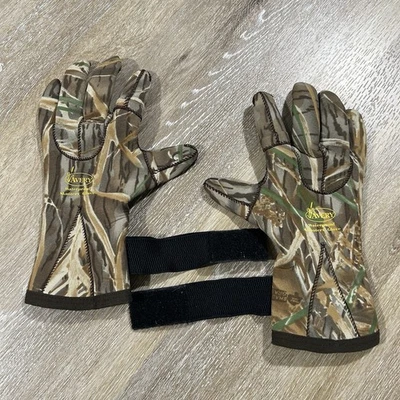 Avery Neoprene Waterproof Textured Hunting Gauntlet Gloves Camouflage Camo M - Image 1 of 4