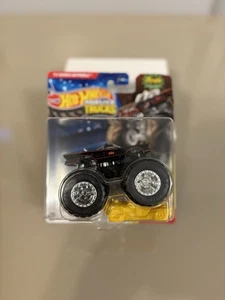 Batimóvil serie de televisión Batman Monster Trucks Hot Wheels 2024 FYJ44 T46A - Imagen 1 de 6