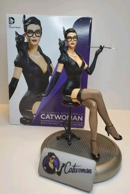 DC Collectibles DC Comics Bombshells Catwoman Statue #1077/5200 by Ant Lucia - Image 1 of 4