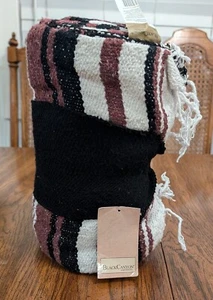 Black Canyon Outfitters Blue & White 51x75 Falsa Blanket Multi Purpose Beach NWT - Picture 1 of 5