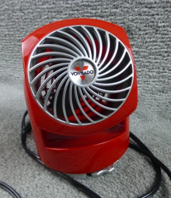 "Ventilador de escritorio personal Vornado circulador de aire modelo de 2 velocidades Flippi 7"" dormitorio escuela" Foto 1 de 4