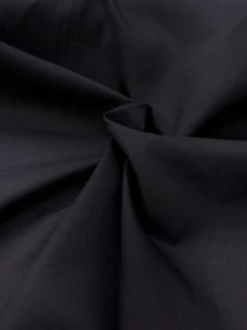 TELA DE ALGODÓN NEGRA LIGERA (45 in) Se vende por yarda - Imagen 1 de 1