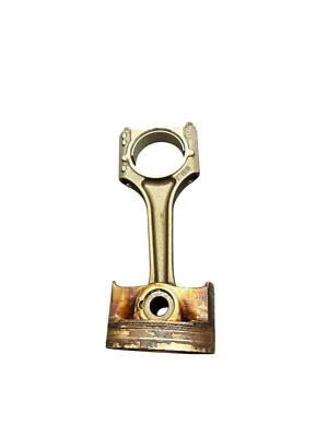 2017-2018 PORSCHE MACAN 95B 2.0L 在线 4CYL 发动机手枪 带连接杆  — 第 1/4 张图片