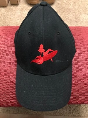 Gorra de béisbol Mom's Rocket diseño en la parte delantera y trasera roja y negra talla M/XL Foto 1 de 4