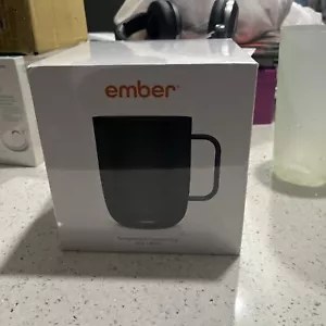 Taza inteligente Ember 14 oz cerámica con control de temperatura - negra (CM191400US) - Imagen 1 de 6