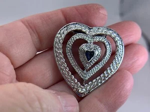 Valentine Heart Outlines Textured Vintage Silver Brooch Pin Pendant M-1862 - Picture 1 of 3