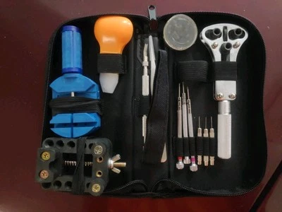 Kit de Herramientas Relojero Reloj Abrir Reparar Cambiar Pila Relojes Correa - Imagen 1 de 4