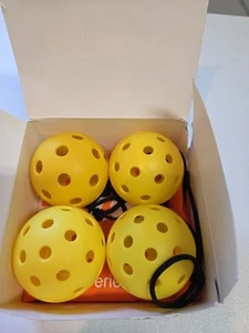 Bolsa de Transporte Pickleball Exterior Amarillo Nuevo Juego de 4 Agujeros de Precisión - Imagen 1 de 7