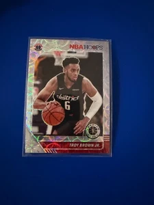 2019-20 Panini NBA Hoops Premium Stock Silver Scope Prizm #194 Troy Brown RC - Bild 1 von 2