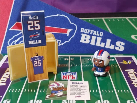2018 NFL Teenymates Series 7 Buffalo Bills RB LeSean McCoy figure & locker Cover