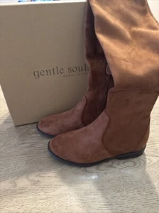Gentle Souls by Kenneth Cole  Emma Stretch Boot Black suede size 5M - Picture 1 of 7