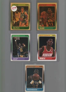 Paquete de 5 estrellas de baloncesto Fleer 1988-1989 - Imagen 1 de 2