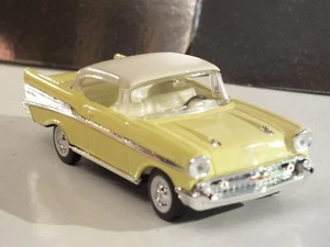 Yat Ming Road Signature 94201 Chevrolet Chevy 1957 Hard Top 1/43 perfetta - Foto 1 di 2