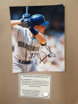 Omar Vizquel Autograph Photo 8x10 Signed SPORTS Baseball Star - Imagem 1 de 4