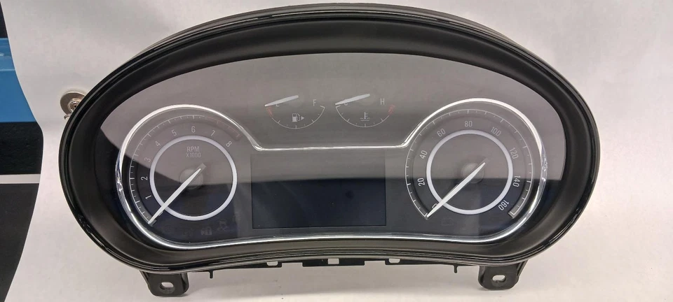 2016 BUICK REGAL Speedometer cluster MPH UMN 23348234 40k miles OEM 16 - Image 1 of 4