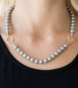 Collana Paparazzi - Il romanticismo è nell'aria - Argento con oro - Foto 1 di 7