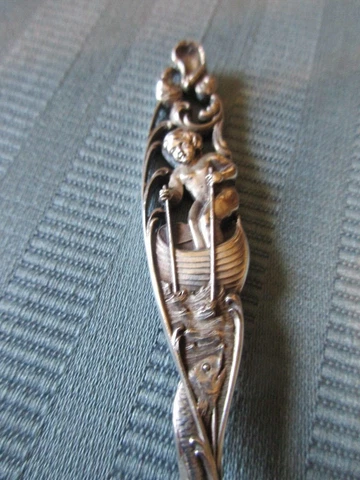 DOMINICK HAFF Labors of Cupid COCKTAIL Fork STERLING SILVER Shell Art Nouveau Cover