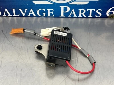 Módulo de controle de filtro de ruído sinal antena Lexus GS350 2008 - 05368 - 293k - Imagem 1 de 4