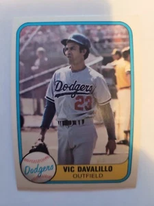 1981 FLEER VIC DAVALILLO #132 NM - Picture 1 of 1