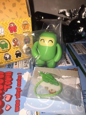 kidrobot Ninja Town Wee Vinyl Series 1 - Forest Ninja - New - shawnimals Figure - Image 1 of 2