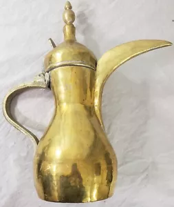 Vintage fatto a mano 16" ottone Dallah islamico mediorientale firmato marcato due volte - Foto 1 di 22