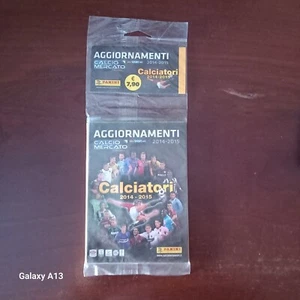 FIGURINE PANINI AGGIORNAMENTI COMPLETI ANNO 2014 - 15 ORIGINALI CALCIATORI - Foto 1 di 2