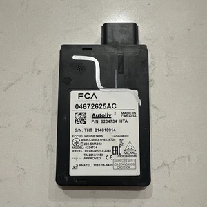 2017-2022 CHRYSLER PACIFICA VOYAGER RH LH BLIND SPOT SENSOR OEM 04672625AC - Picture 1 of 2