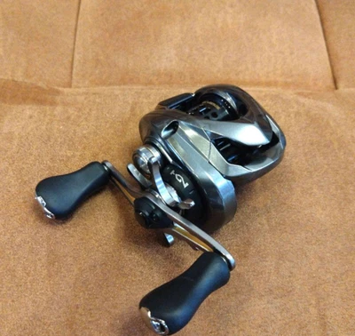 Shimano 22 Aldebaran BFS HG Right-Hand Reel from japan114458 - Image 1 of 4
