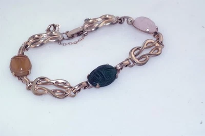 Retro Vtg Genuine Carved Stone Scarab Gold Tone 7.5" Bracelet - Image 1 of 4