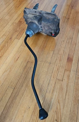 1980 - 1986 F250 Floor Shifter Lever OEM Shift Unit 4 Speed Manual Transmission - Image 1 of 4