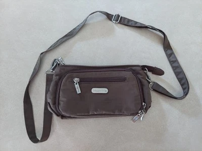 Bolso Bandolera Pequeño Baggallini Triple Cremallera Marrón Cartera Bolso de Hombro Ligero Foto 1 de 4
