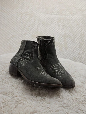 Lucky Brand, Suede Taupe Leather, Western Ankle Boots, Womens Sz. 8 Pre-owned - Image 1 of 4