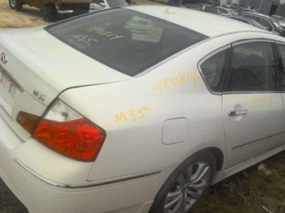 Luz de conducción usada se adapta a: Infiniti M35 2008 conducción antiniebla en parachoques grado A Foto 1 de 4