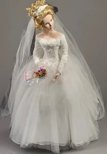 Ashton-Drake Galleries 1997 "Spring Promise" She Walks In Beauty 20" Puppe 93742 - Bild 1 von 7