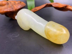 eautiful Rare Hand Carved Chinese Jade Snuff Bottle"1111"5555 - Picture 1 of 1