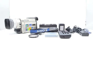 Sony Handycam DCR-TRV900 Mini DV Camcorder Video Camera working from Japan - Picture 1 of 18