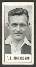 CRICKET TRADE CARD Barratt & Co 1956 Test Cricketeers Series A P E RICHARDSON