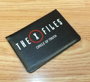 20th Century Fox The X Files Circle of Truth Collectible Card Game - Picture 1 of 3