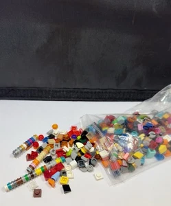 LEGO Lote a Granel Varios Ladrillos 1x1 Translúcidos Colores Mezclados Difíciles de Encontrar Piezas Aproximadamente 3oz - Imagen 1 de 8