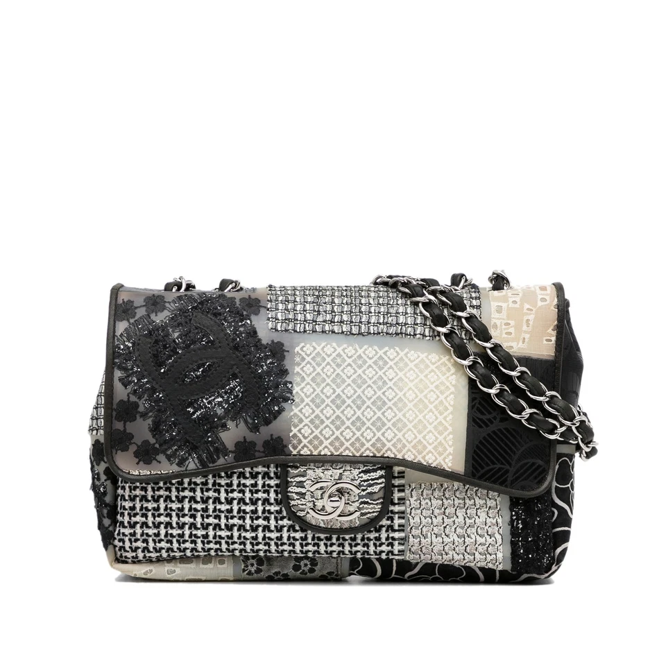 Autenticado Chanel Jumbo PVC y Tweed Patchwork Solapa Única Blanco Foto 1 de 4