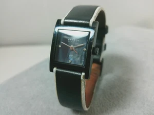 Reloj de moda SKAGEN DINAMARK con correa de cuero de cuarzo abulón negro diamante real para dama - Imagen 1 de 24