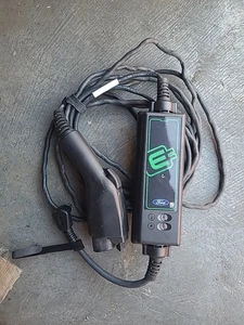 Ford OEM EV Charger C Max Electric Car Plugin Hybrid Mach E charging Cable 120v - Imagen 1 de 2