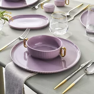 16-Piece Dinnerware Set for 6 - Elegant Porcelain Dinner Set - Versatile Dining - Picture 1 of 9