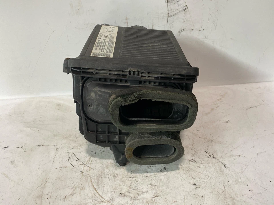 Purificador de aire CHEVY SILVERADO 1500 99 00 01 02 03 04 05 06 07 Foto 1 de 4