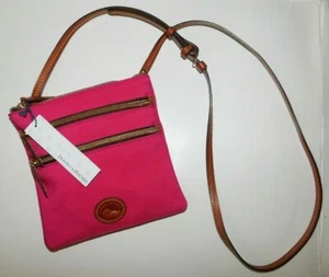 Bolso Bandolera Dooney & Bourke Rosa Nylon Norte Sur Nuevo - Imagen 1 de 5