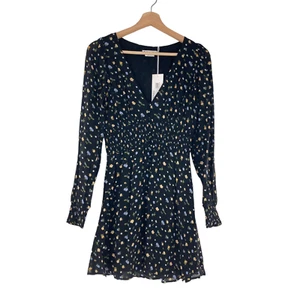 Reformation gesmockte Taille Mini Blumenmuster langärmeliges V-Kleid in schwarz - Bild 1 von 6
