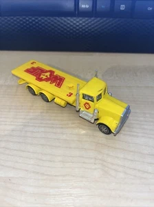 Used Corgi Classics Kenworth Truck Yellow Diecast Wolf 3 Collectors - Picture 1 of 5
