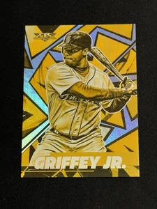 2021 Topps Fire Ken Griffey Jr. Gold Minted Parallel #108 - Picture 1 of 2