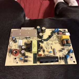 POWER BOARD ONN 100012589, TV3211-ZC02-01, M08, E168066 - Picture 1 of 2